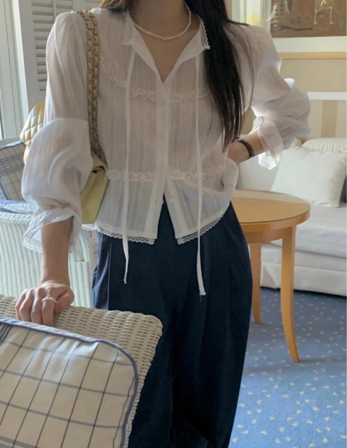 프리티영띵 엠마블라우스 상품이미지3