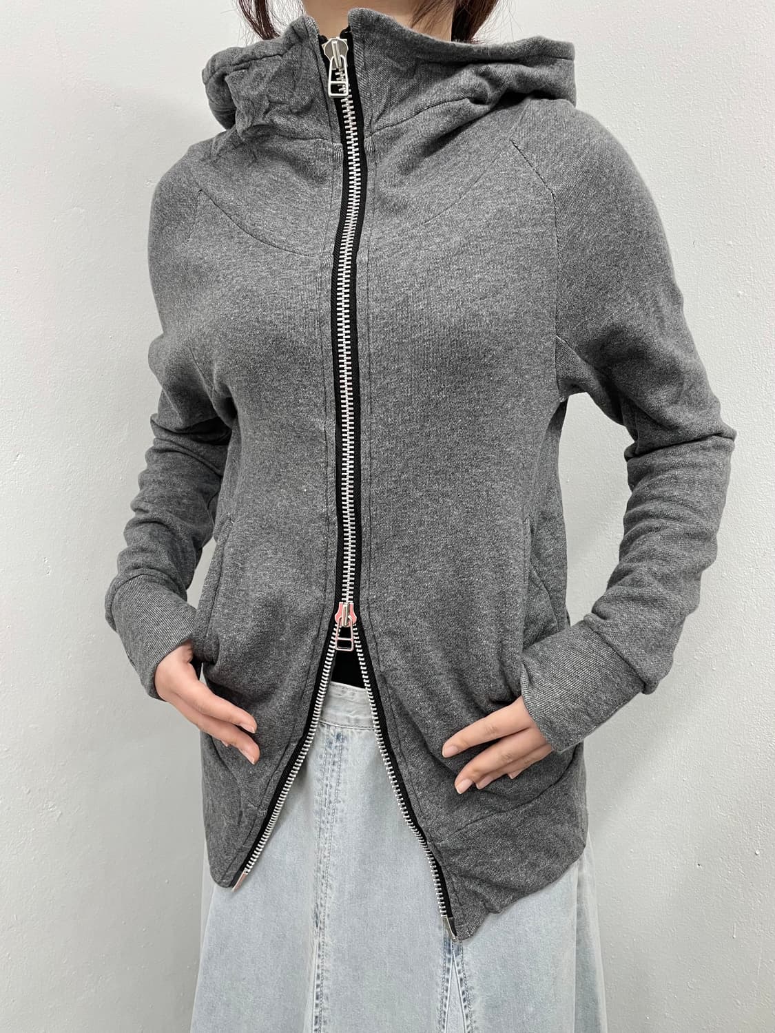 차콜 하이넥 투웨이 후드집업 상품이미지3