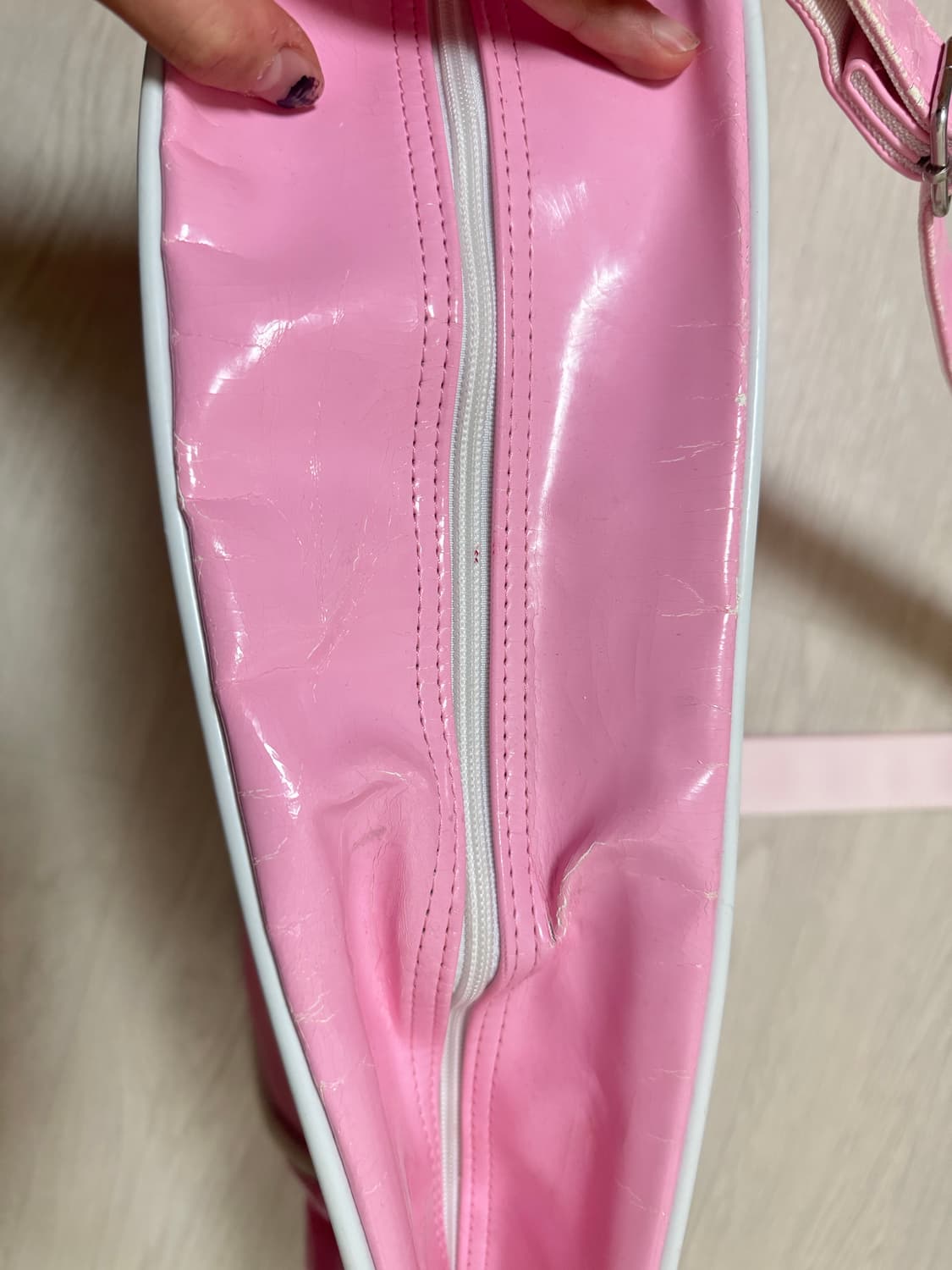 나이키 딸기우유 핑크 갸루 스포츠 에나멜 크로스백 어항빈티지 상품이미지5