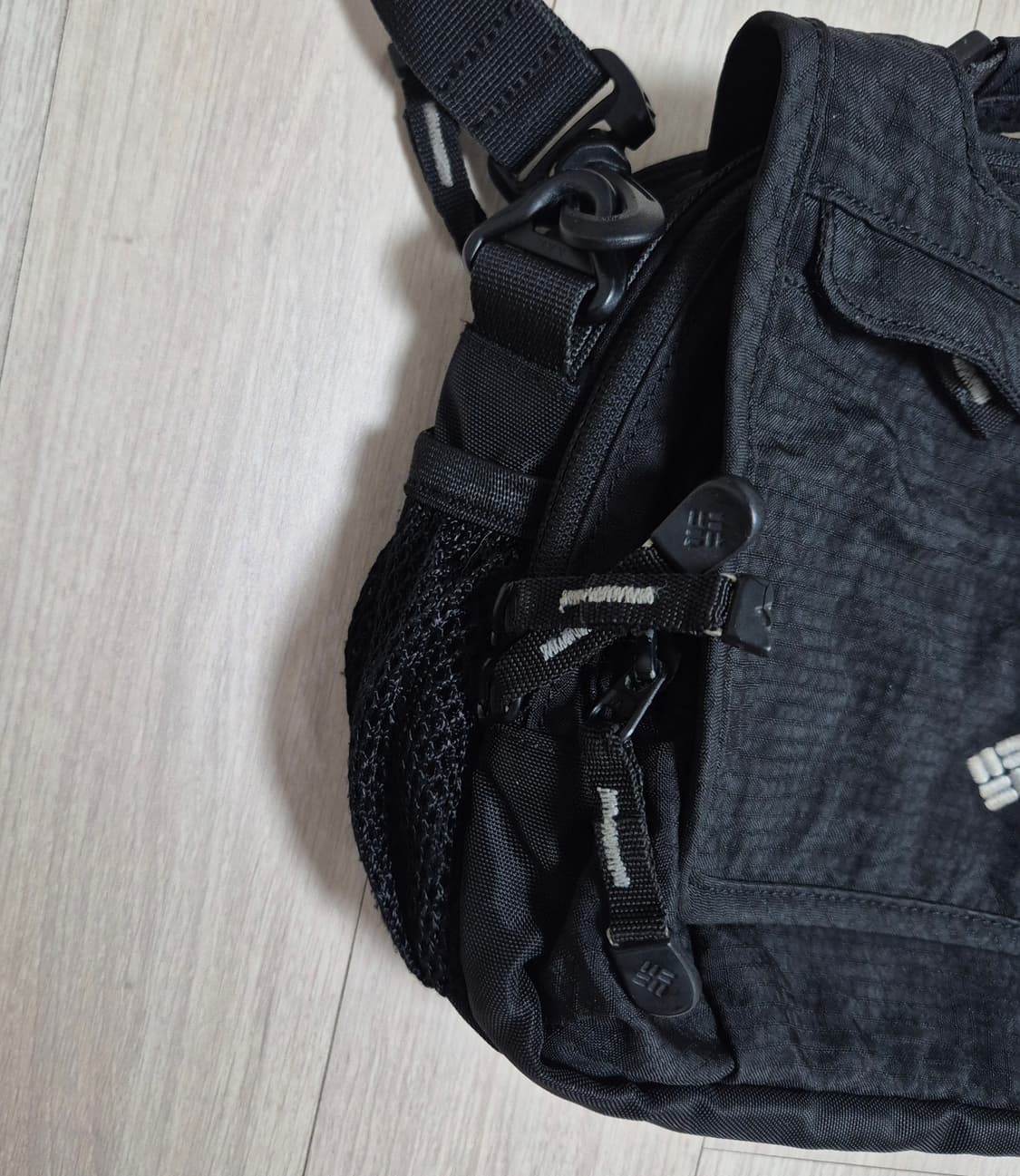 Columbia 컬럼비아 크로스백 상품이미지2