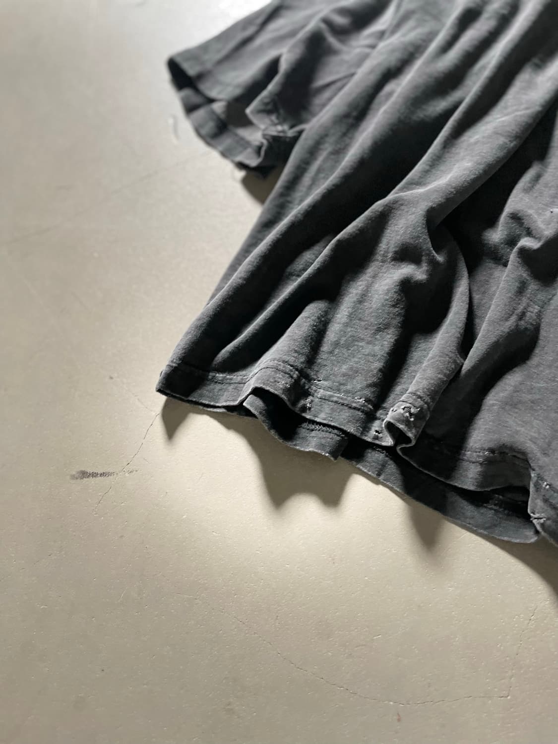 KZ ATELIER Distressed Raglan tee 상품이미지4
