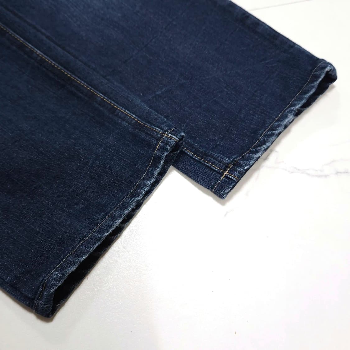 33)DKNY 스트레이트 워싱 데님 청바지 상품이미지4