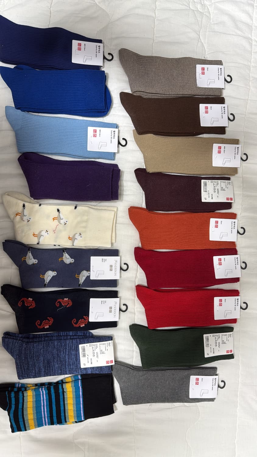 유니클로 양말 + jw앤더슨양말 + 폴스미스 양말 상품이미지1