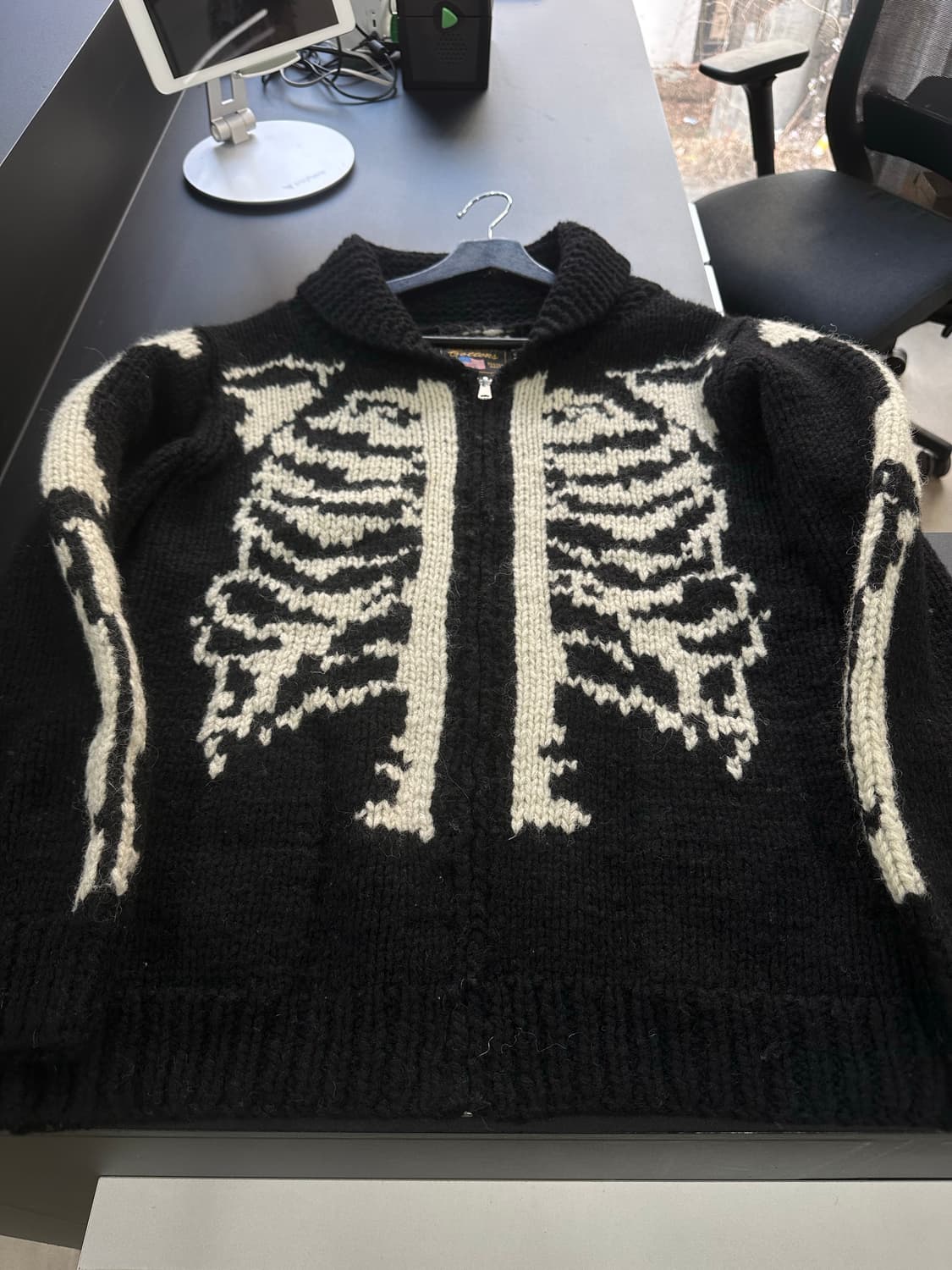 벤슨 스켈레톤 코위찬 니트집업 상품이미지4