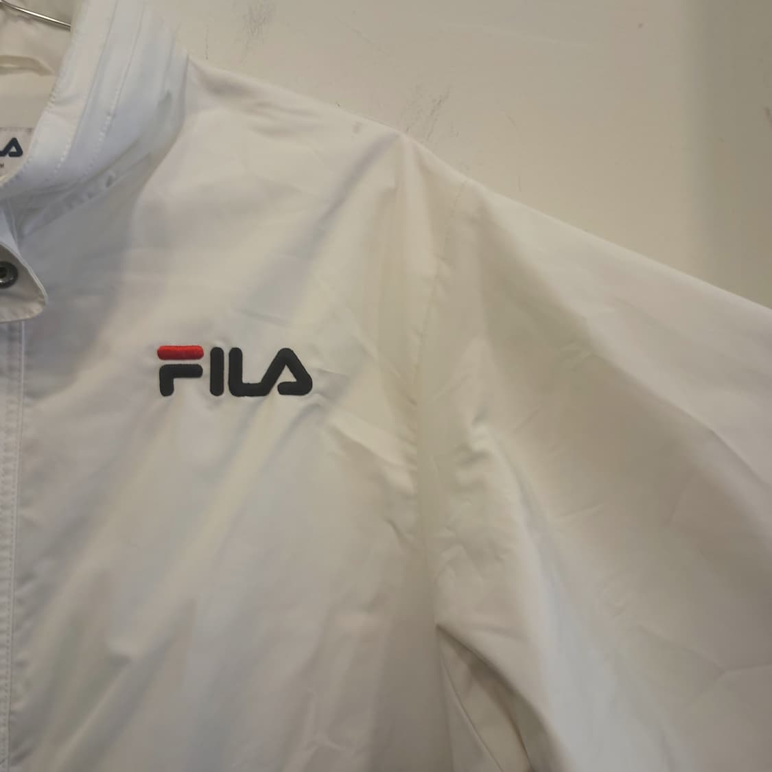 휠라 클래식 윈드브레이커 데일리 바람막이 상품이미지1