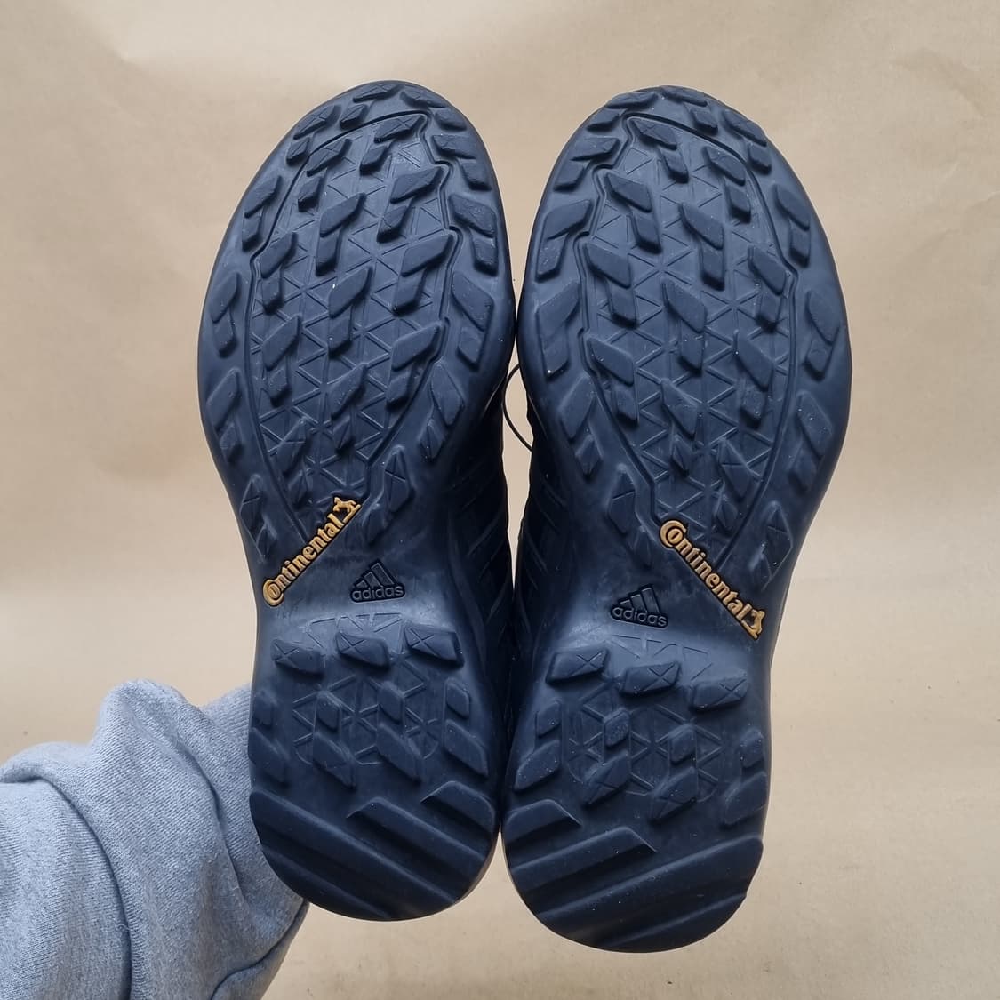 아디다스 테렉스 스위프트 남성하이킹화 260 상품이미지3