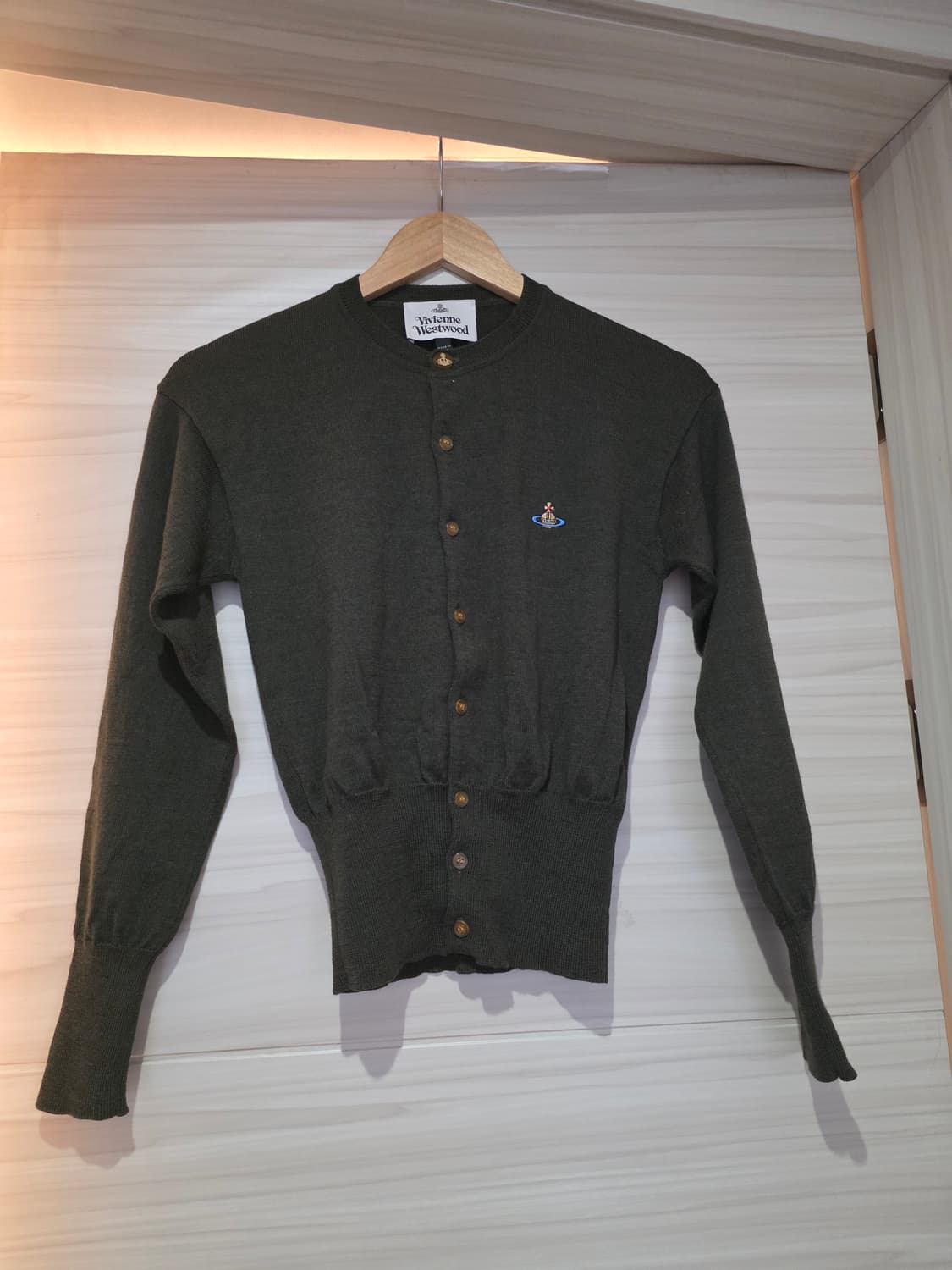 정품 비비안웨스트우드 임포트 가디건 카키 xs 상품이미지1