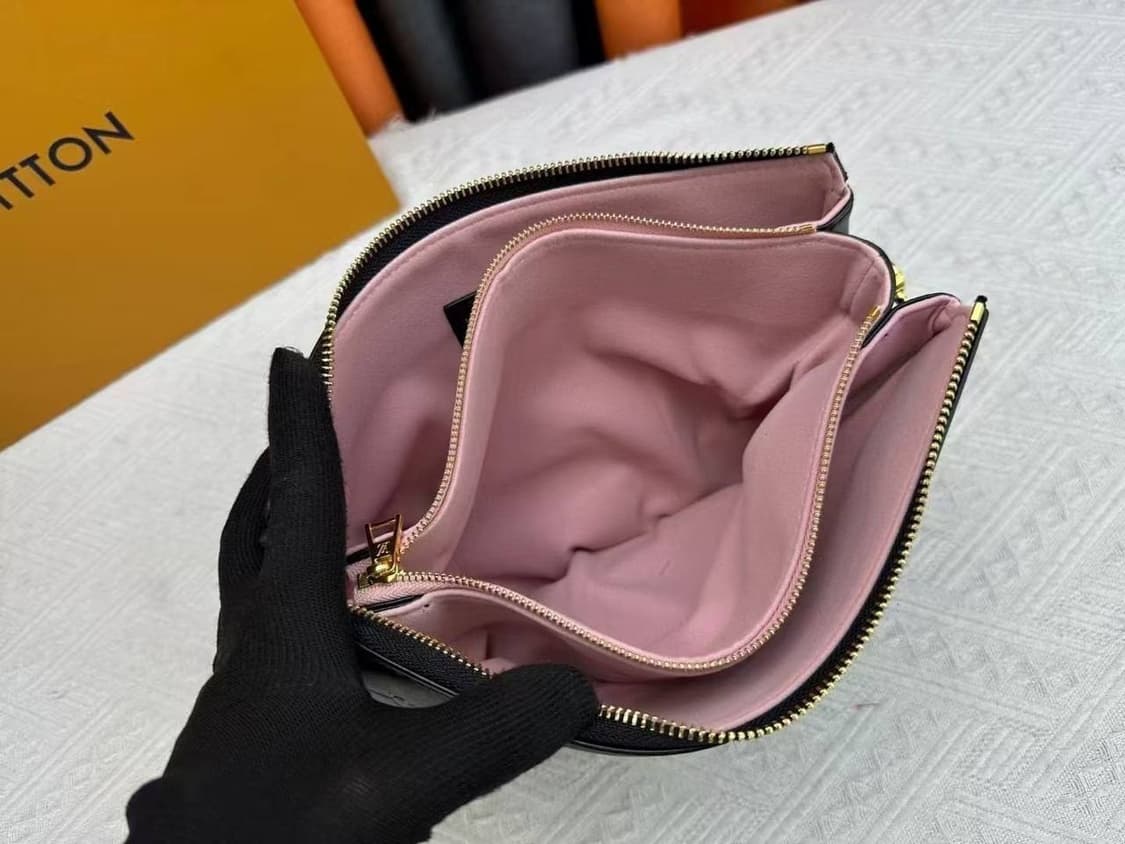 루이비통(Louis Vuitton) 모노그램 캔버스 소재 숄더백 상품이미지3