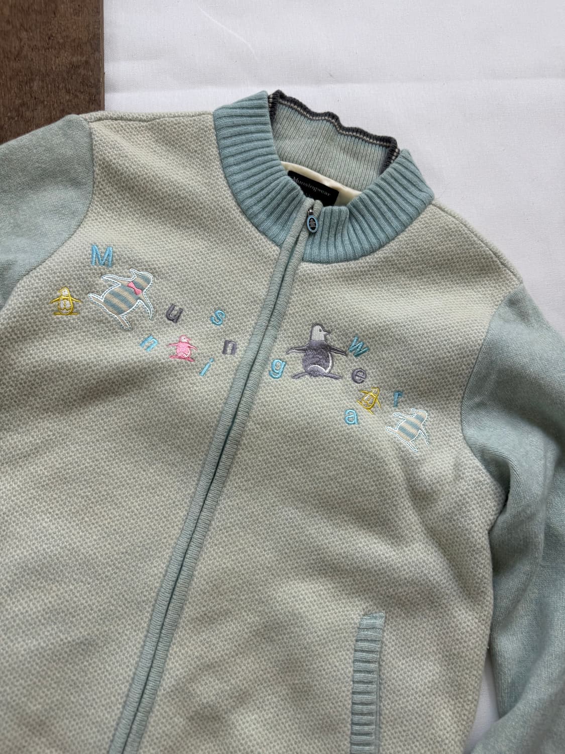 munsingwear 먼싱웨어 자수 니트 집업 상품이미지3