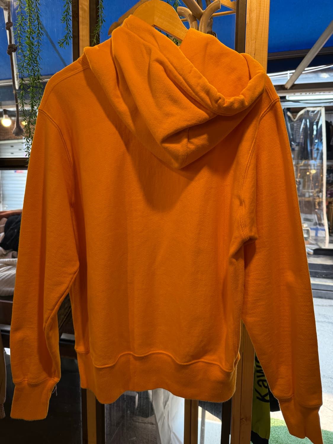 챔피온 옐로우 후드티 상품이미지4