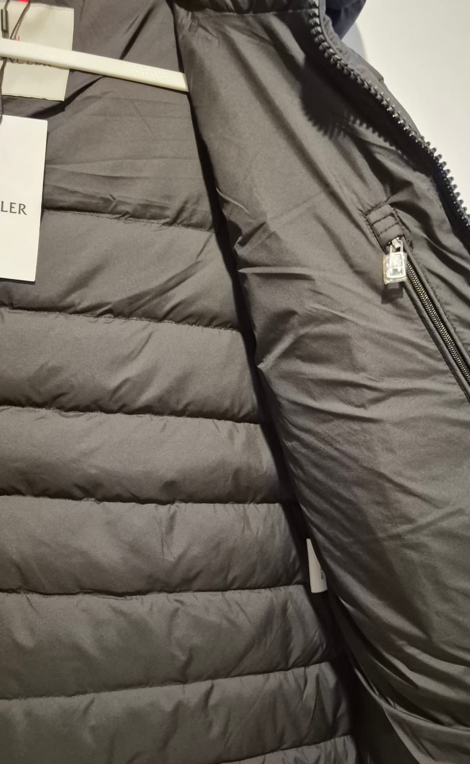 몽클레어패딩 상품이미지6