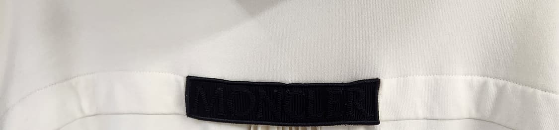 몽클레어 키즈 로고패치 크림화이트 백프릴 후드 원피스 14Y 상품이미지4