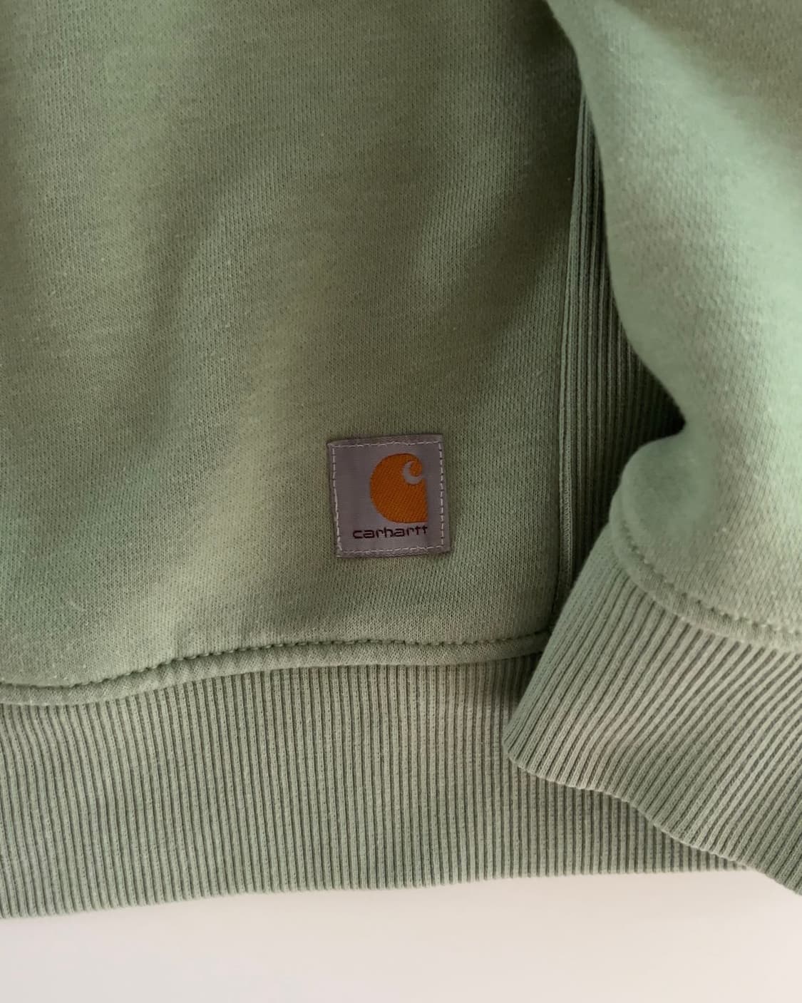 칼하트 슬리브 로고 맨투맨 모스그린 2X 상품이미지3