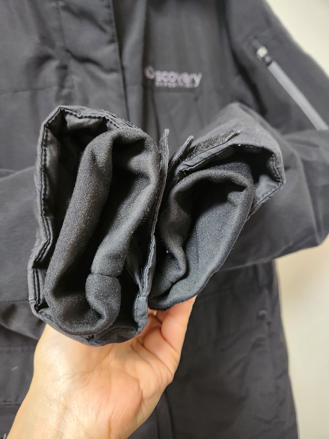 디스커버리 익스페디션 블랙패딩 100 상품이미지3