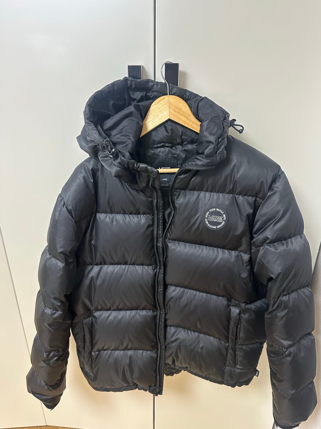 L) 반스 블랙 패딩팝니다 상품이미지6