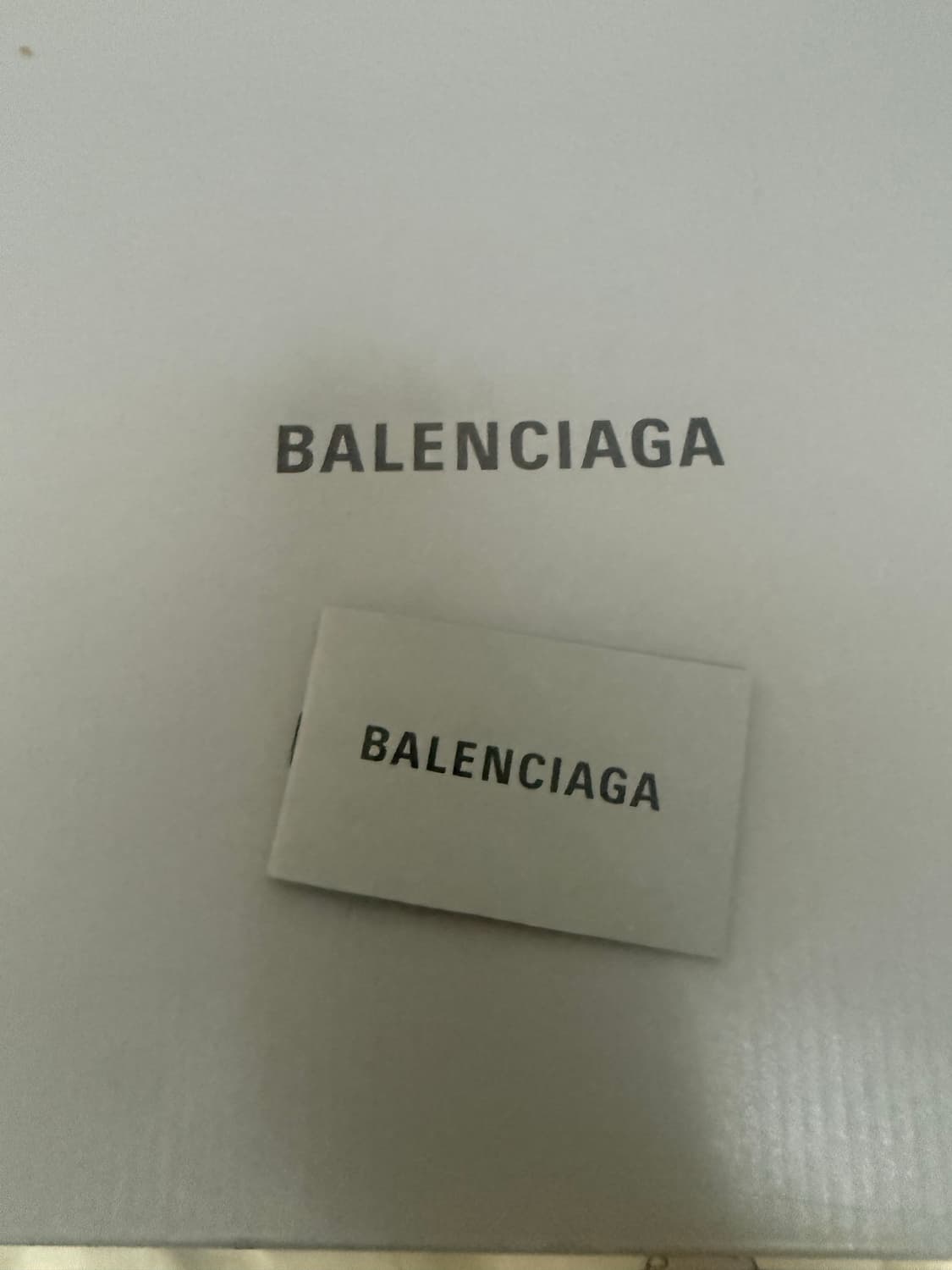 발렌시아가 카고스니커즈 40 상품이미지6