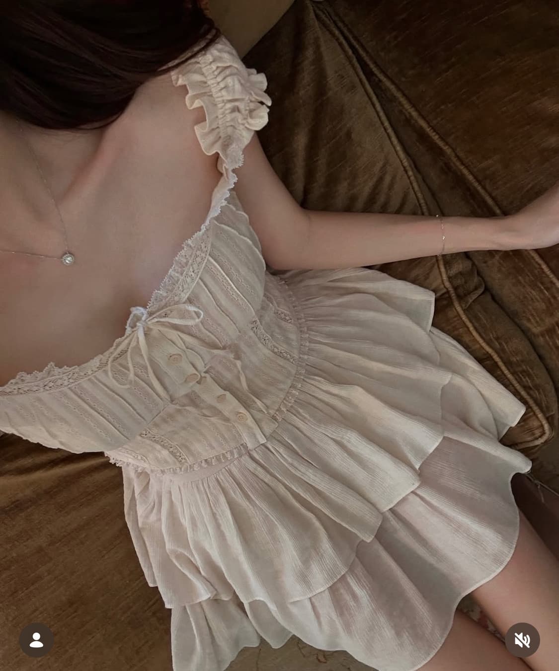 라벨르블랑 릴리 프릴탑 새상품 상품이미지3