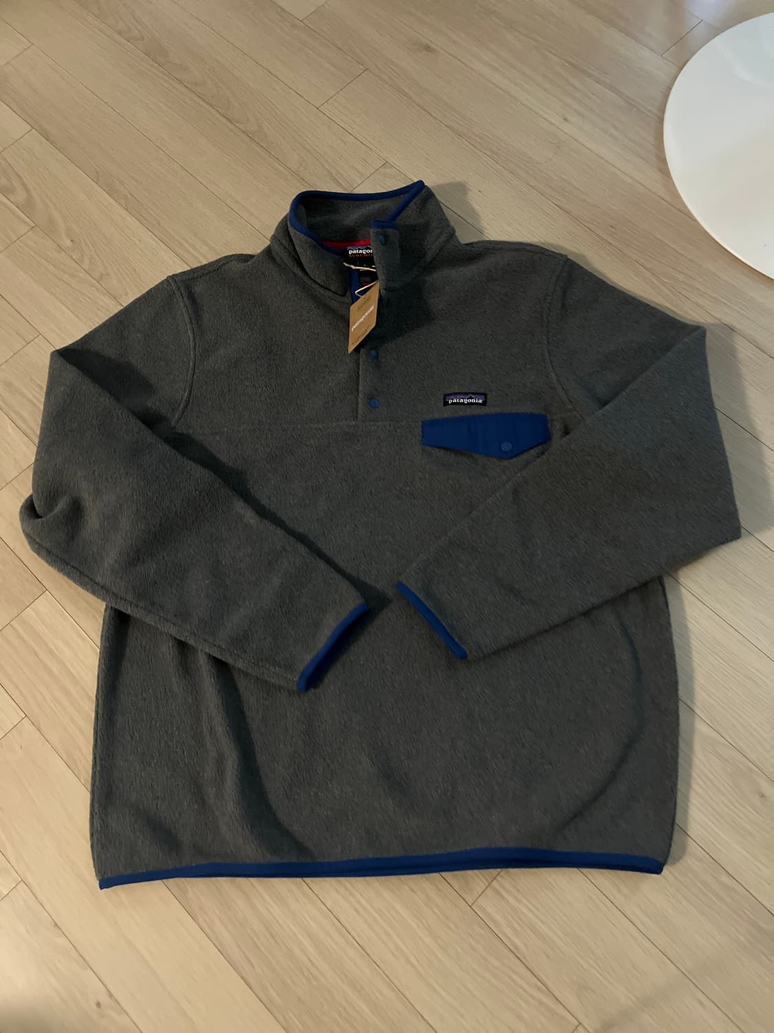 파타고니아 신칠라 라이트웨이트 니켈블루L 상품이미지1