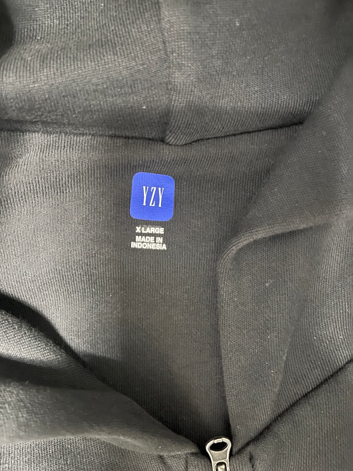 이지 [YEEZY] 블랙 후드집업 상품이미지2