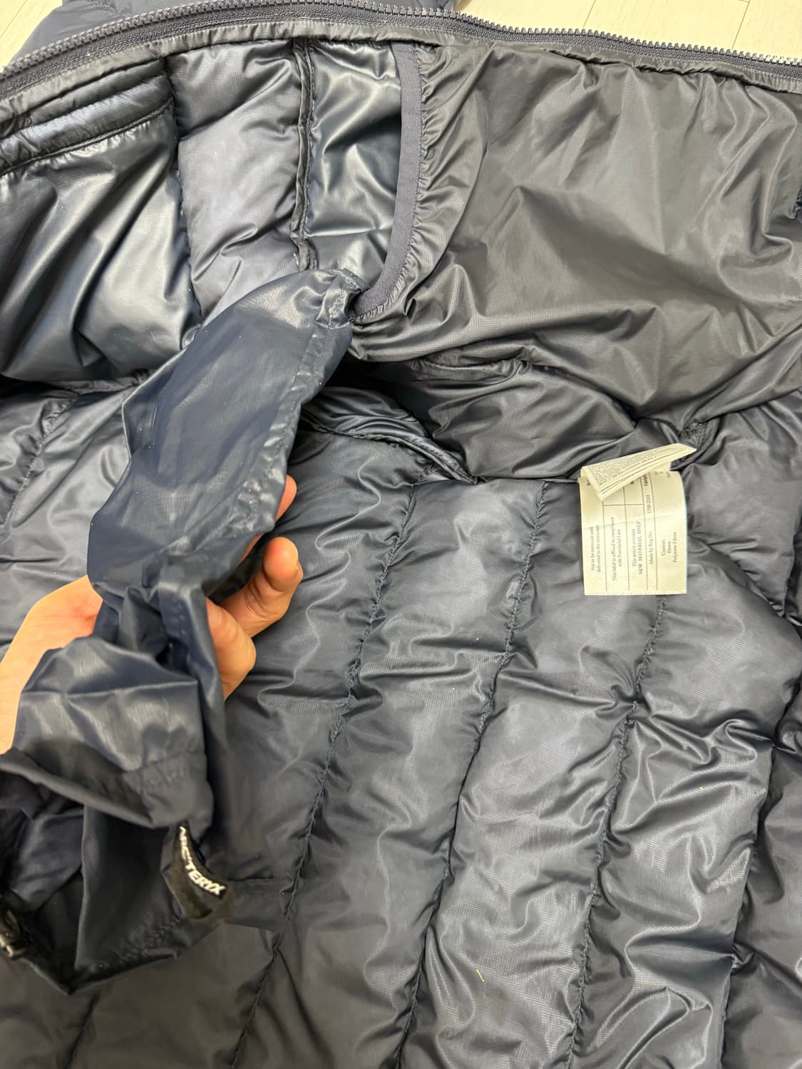 아크테릭스 토륨 M 사이즈 블랙사파이어  상태 9.0/10  패킹주머니도 상품이미지5