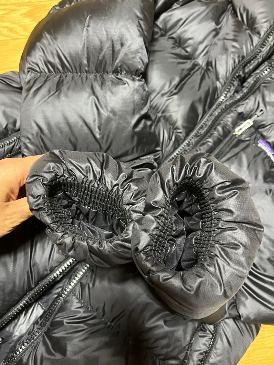 파타고니아 피츠로이 논후디 패딩 블랙 m 희귀모델 상품이미지5