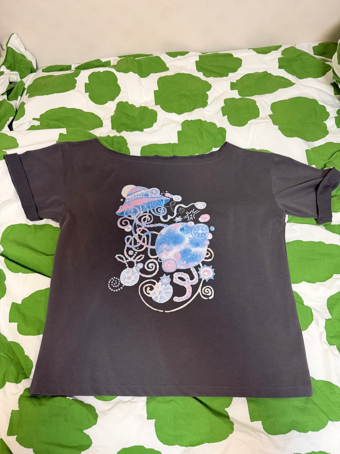 어스지구 FRONT BACK JELLYFISH TEE (CHARCOAL) 상품이미지2