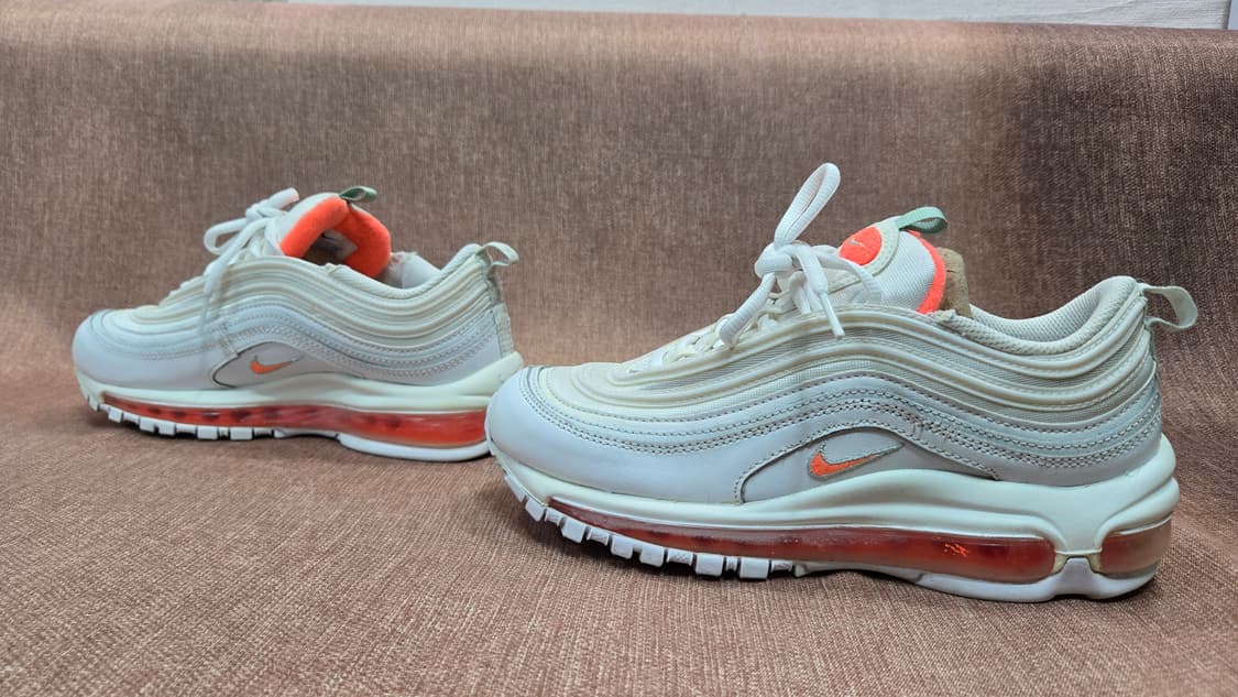 나이키 240mm-  에어 맥스 97 퓨어 플래티넘 팀 오렌지 상품이미지4