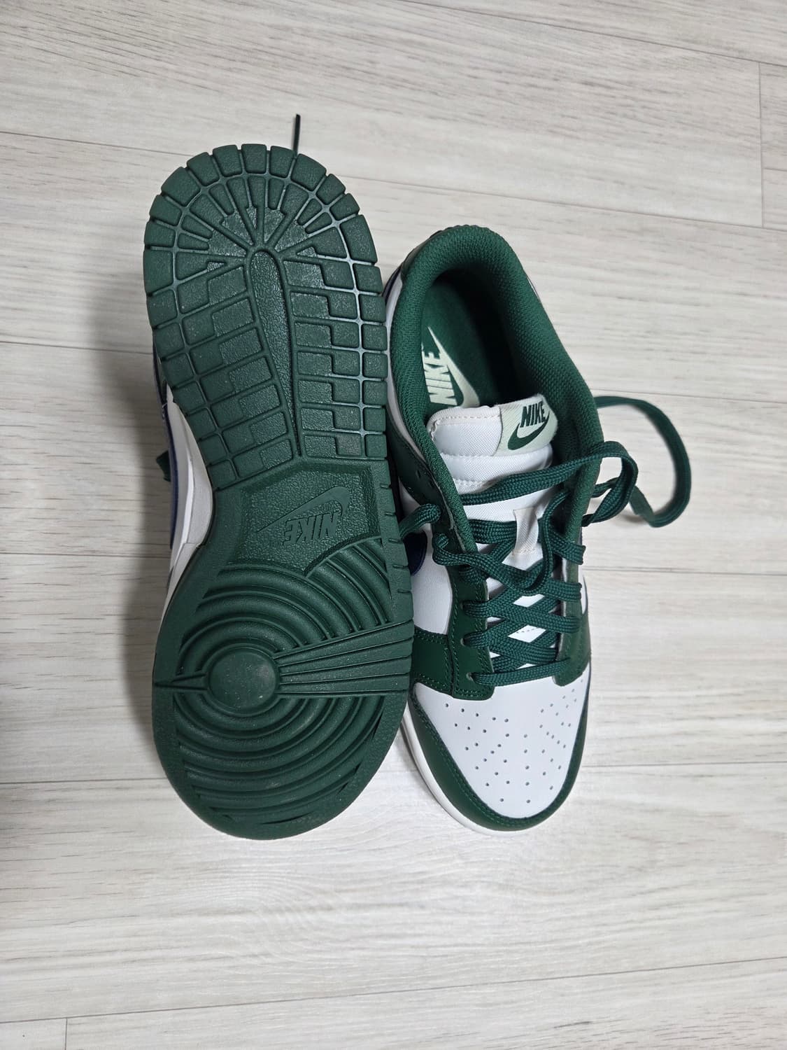 나이키 덩크 로우 바시티 그린 상품이미지3