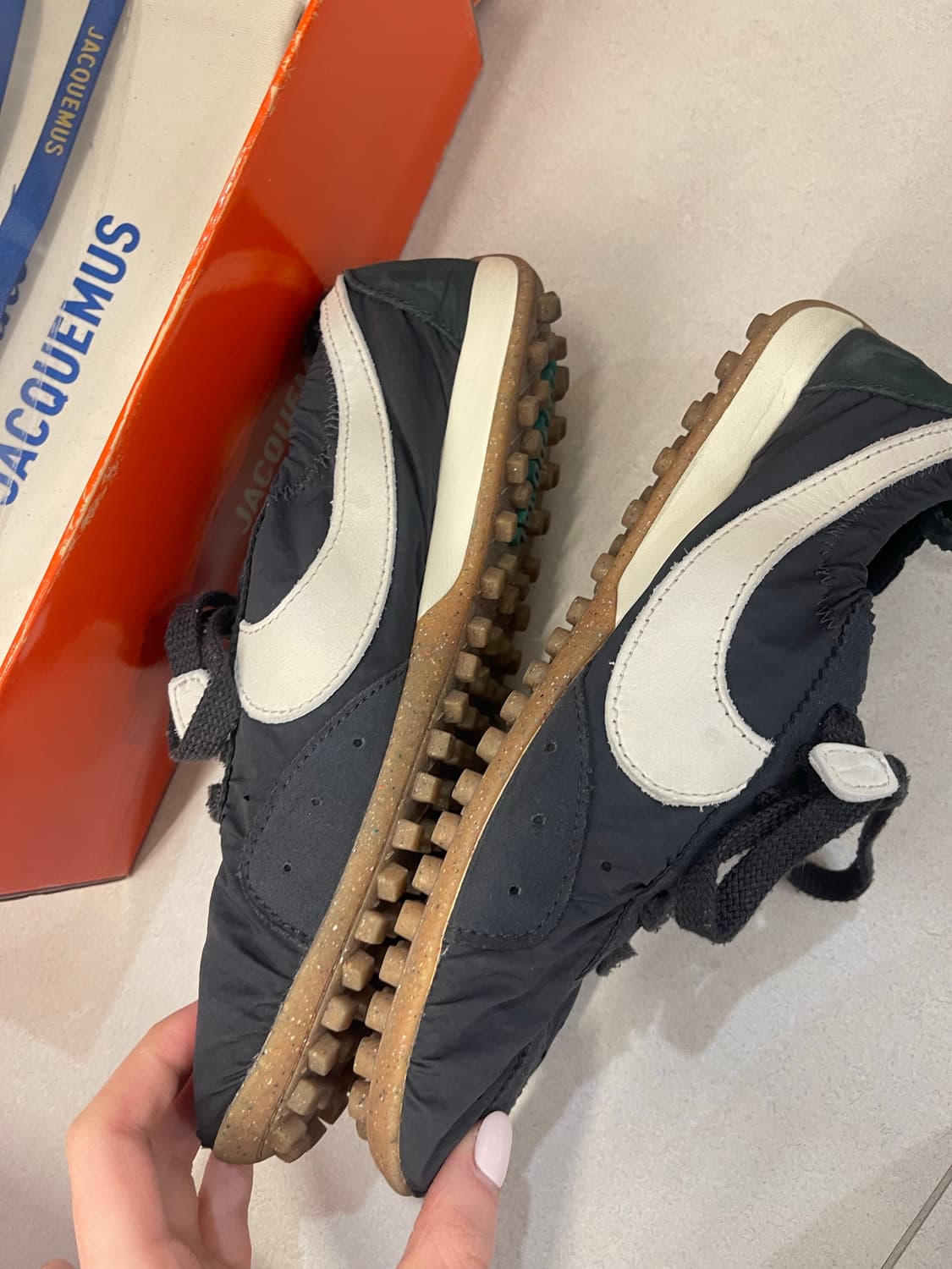 나이키 x 자크뮈스 문 슈즈 240mm 상품이미지7