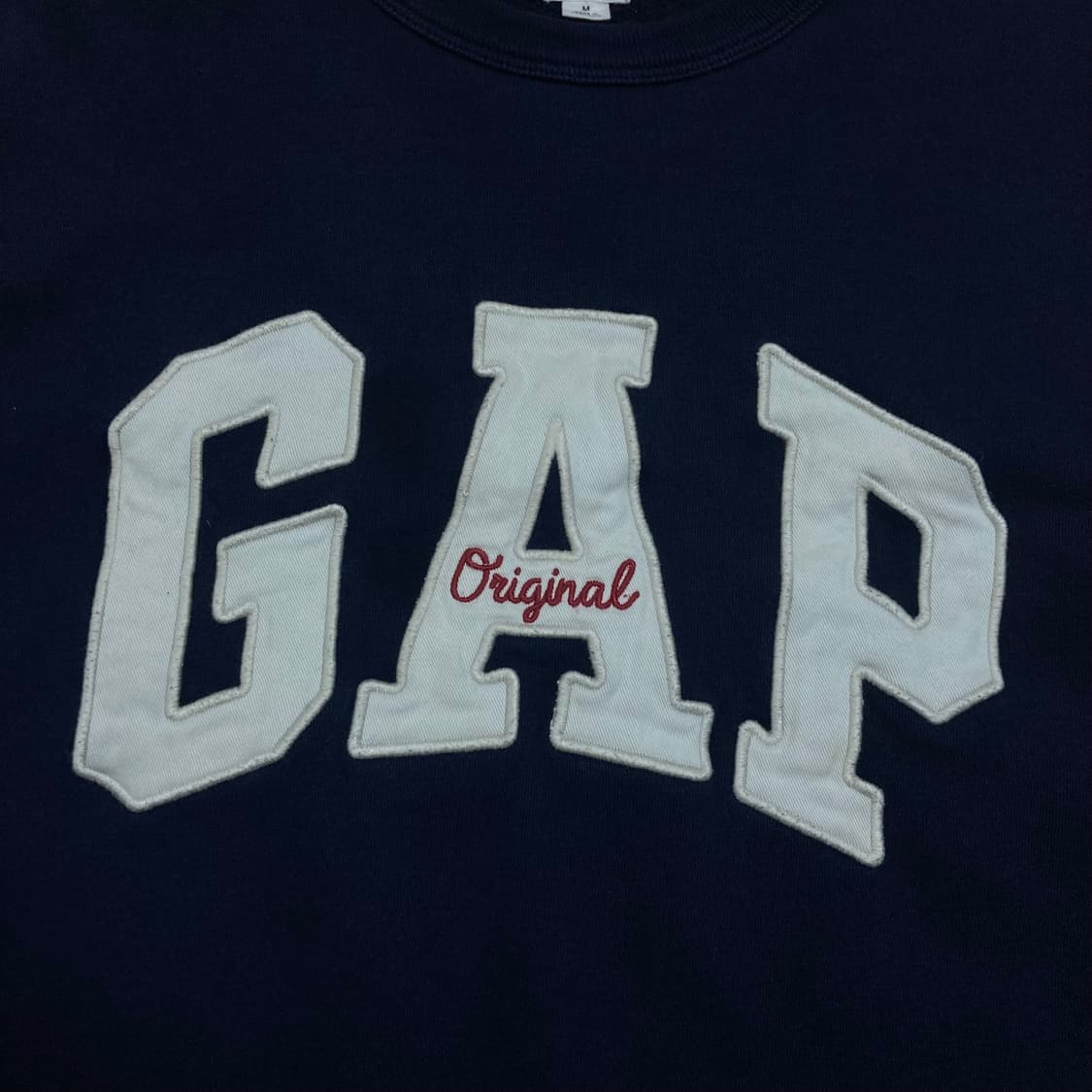 GAP 스펠아웃 빅로고 네이비 맨투맨 상품이미지2