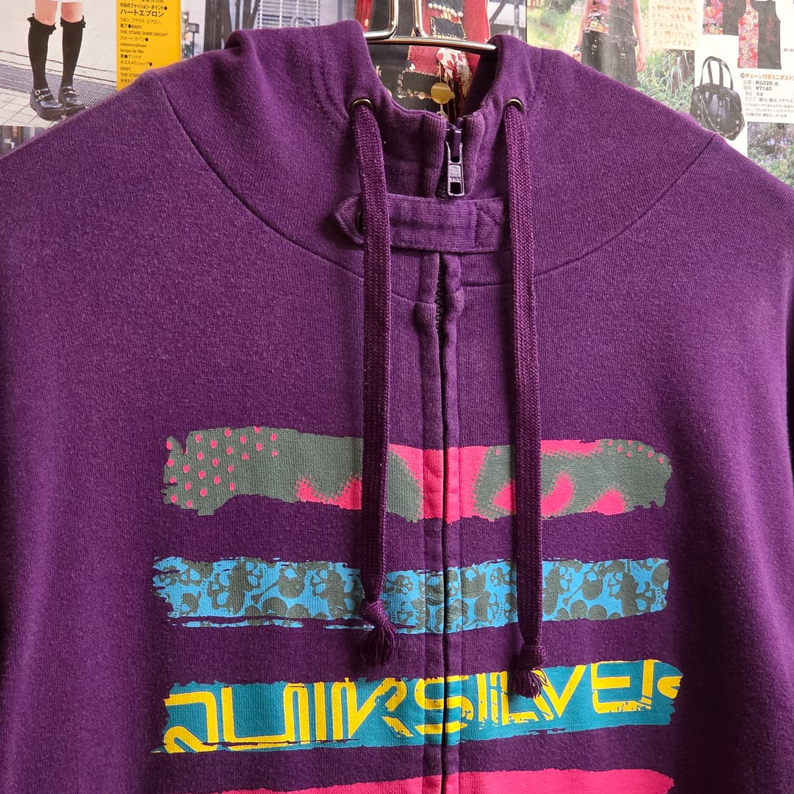 퀵실버 넥버튼 프린팅 퍼플 후드집업 상품이미지3