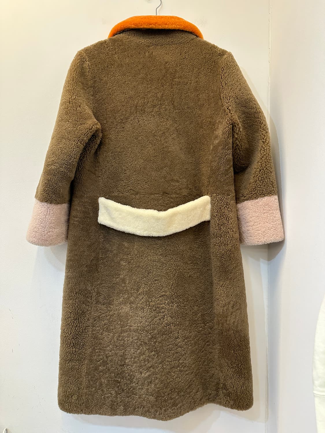 삭스 파츠 램스킨 시어링 롱 코트 1 고소영 코트 상품이미지2