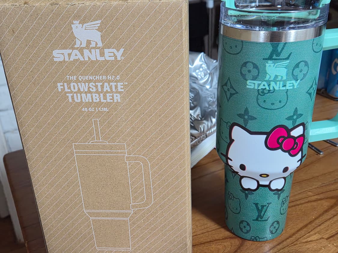 루이비통x스탠리 퀜처 H2.0 키티 텀블러 40oz 새상품 상품이미지1