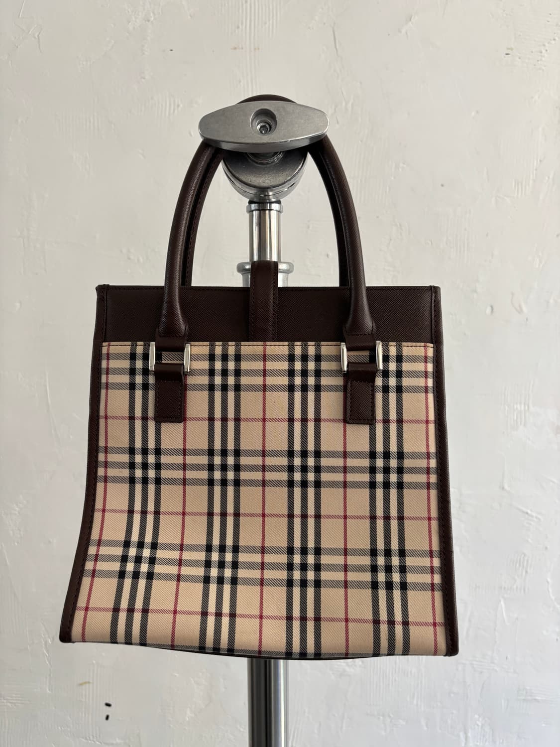 Burberry 버버리 노바체크 스퀘어 토트백 상품이미지5
