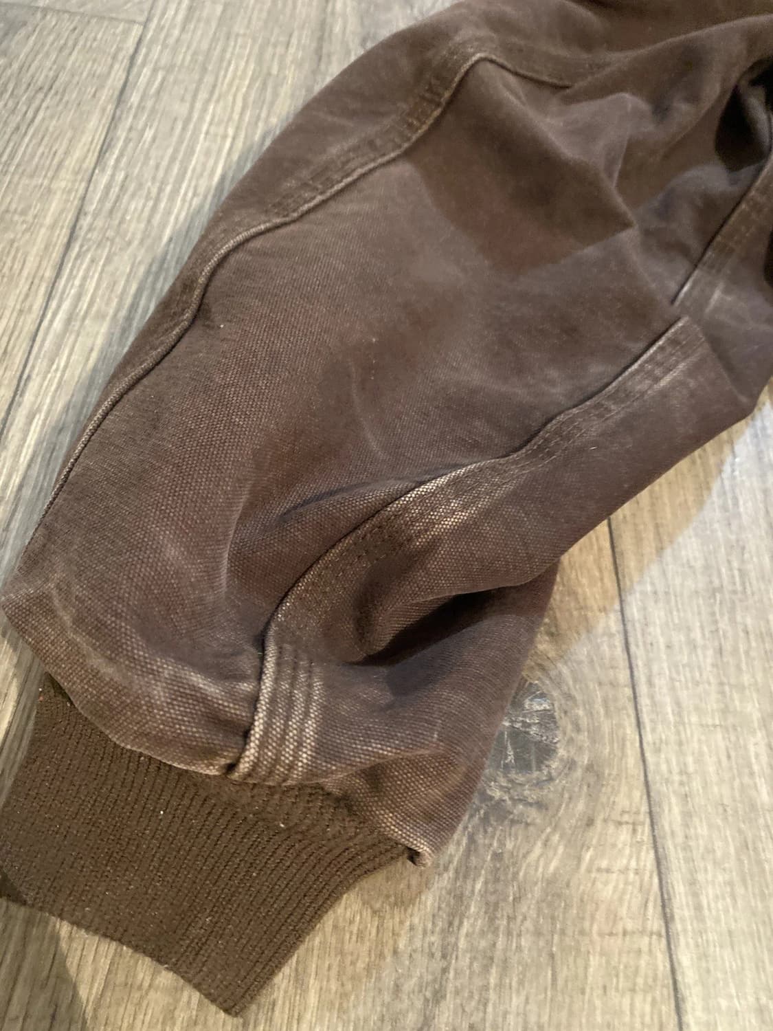 칼하트 J130 빈티지 샌드스톤 덕 액티브 자켓 다크 브라운 상품이미지4