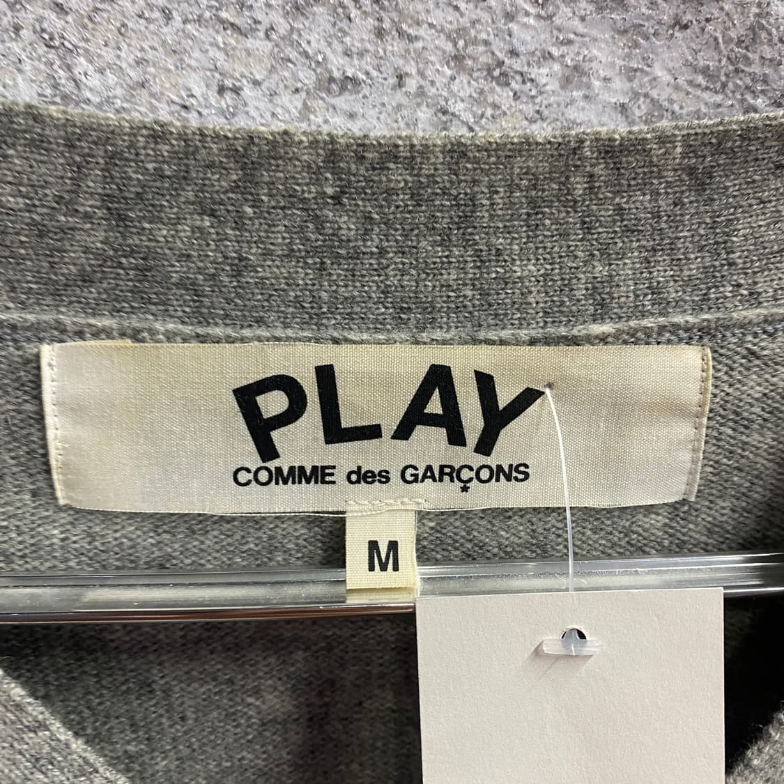 꼼데가르송 플레이 블랙하트와펜 그레이 울 가디건  B3994 상품이미지7