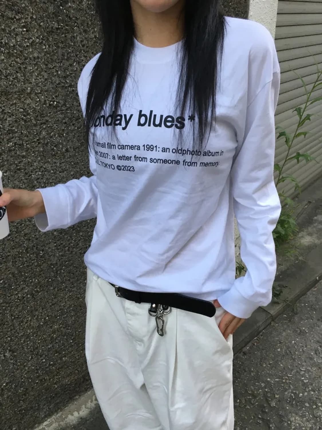 먼데이 슬리브 티셔츠 상품이미지1