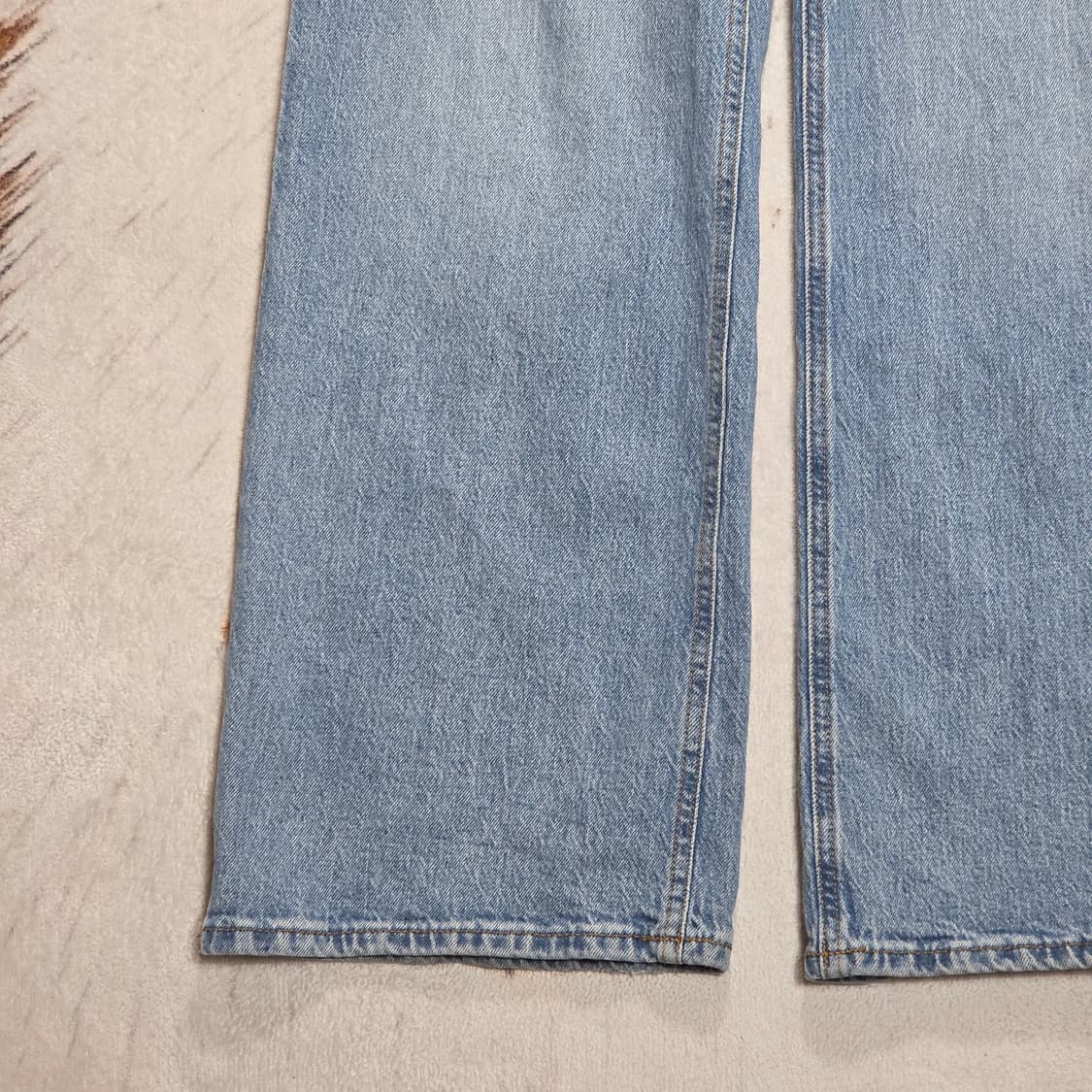 h&m 연청 데님 와이드 팬츠 상품이미지3