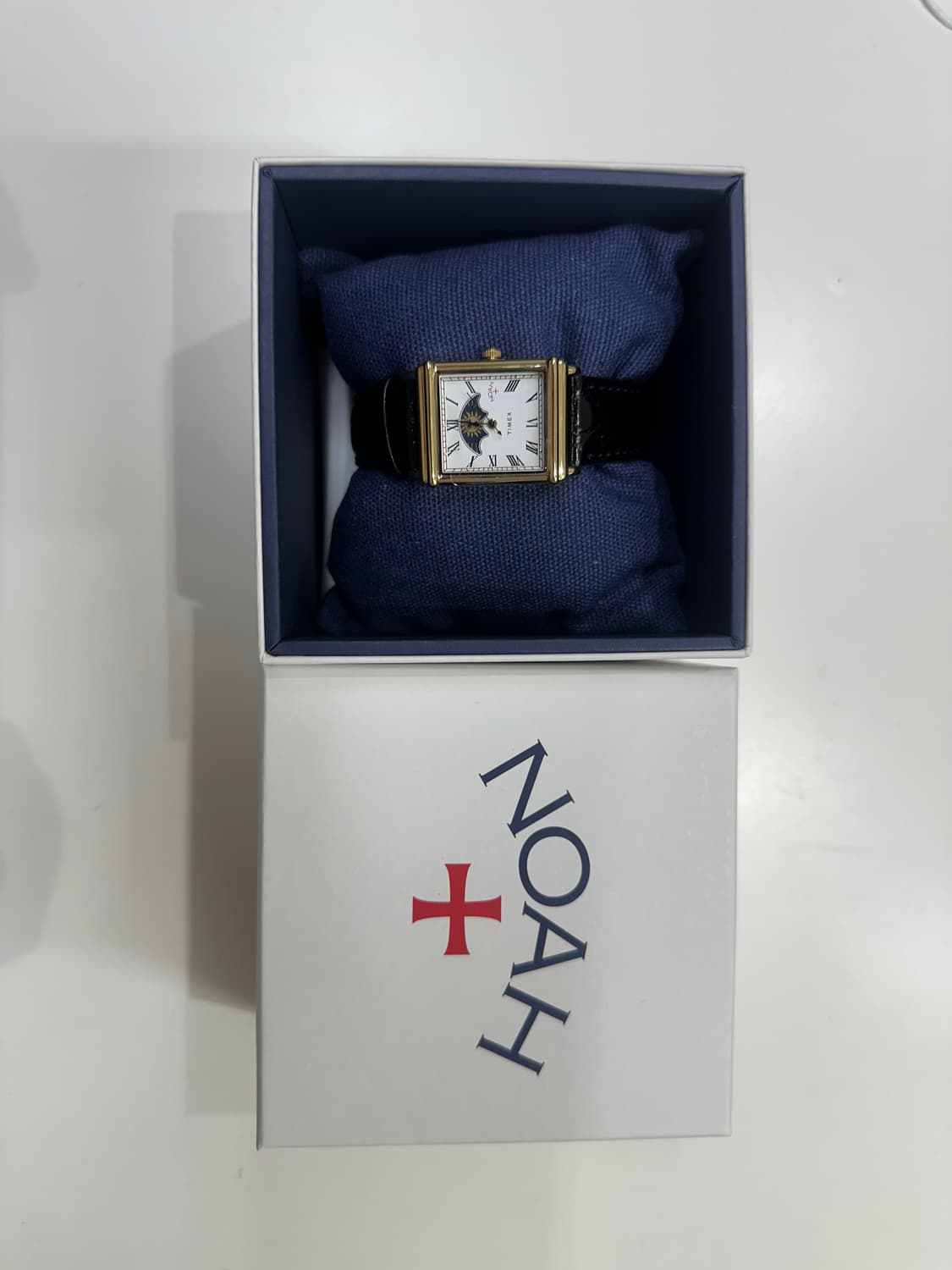 노아 타이맥스 썬앤문 워치 블랙골드 상품이미지1