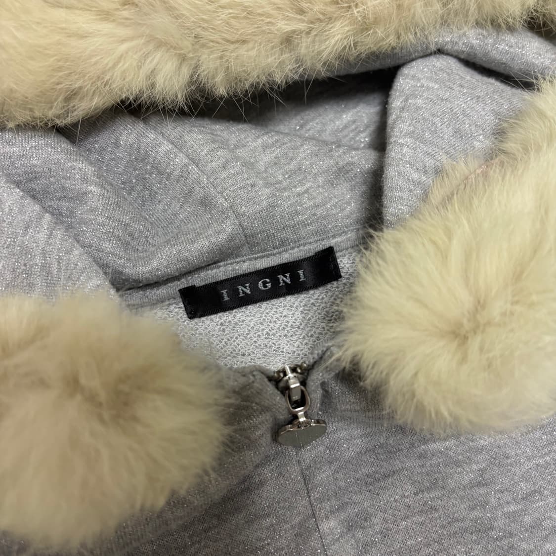 잉그니(INGNI) 글리터 펄 퍼 후드 집업 상품이미지3