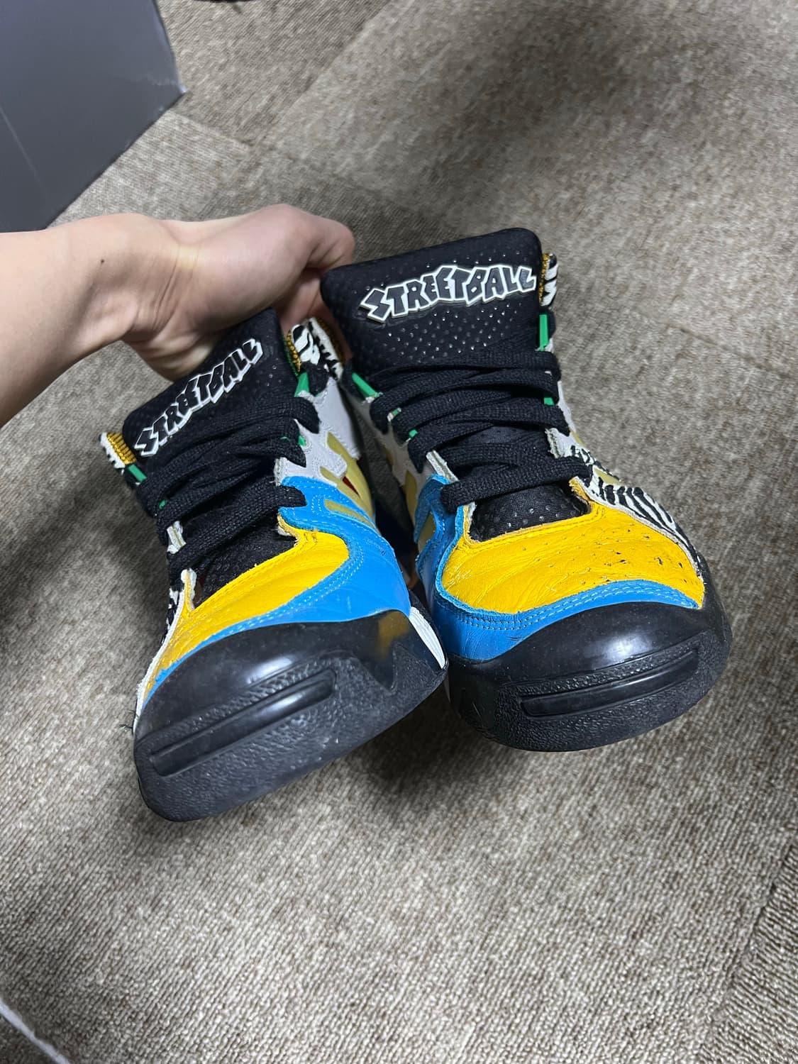 아디다스 신발 상품이미지2