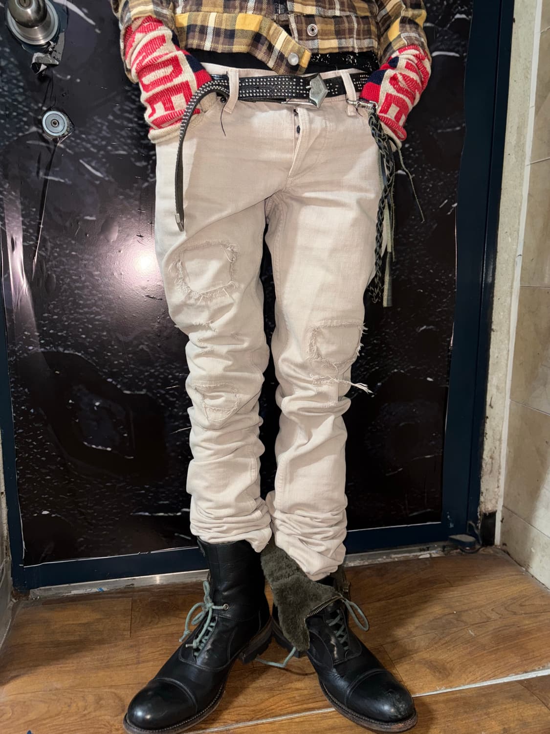 beige grunge denim pants 상품이미지2