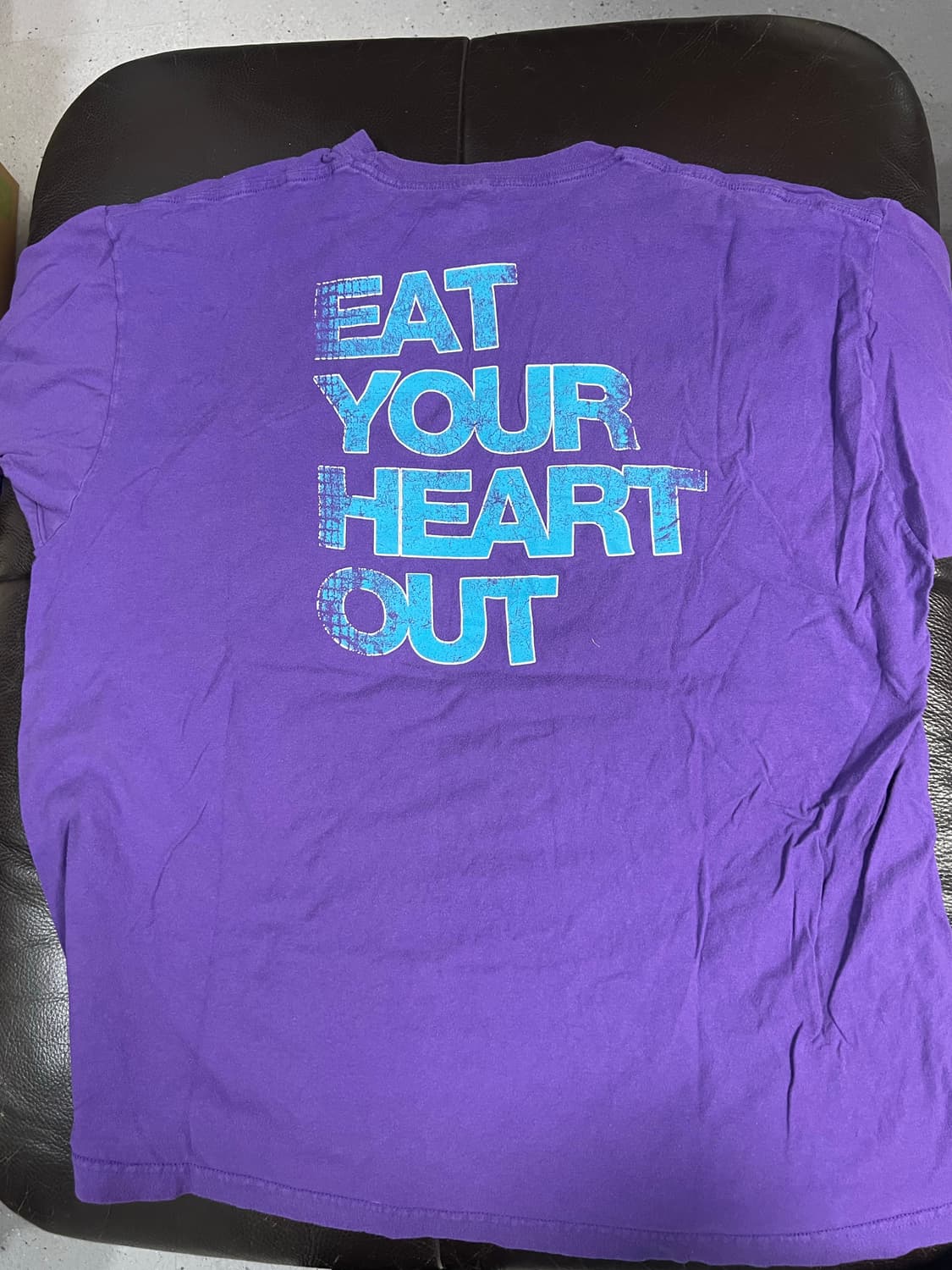 Dalton Castle 퍼플 티셔츠 초 상품이미지3