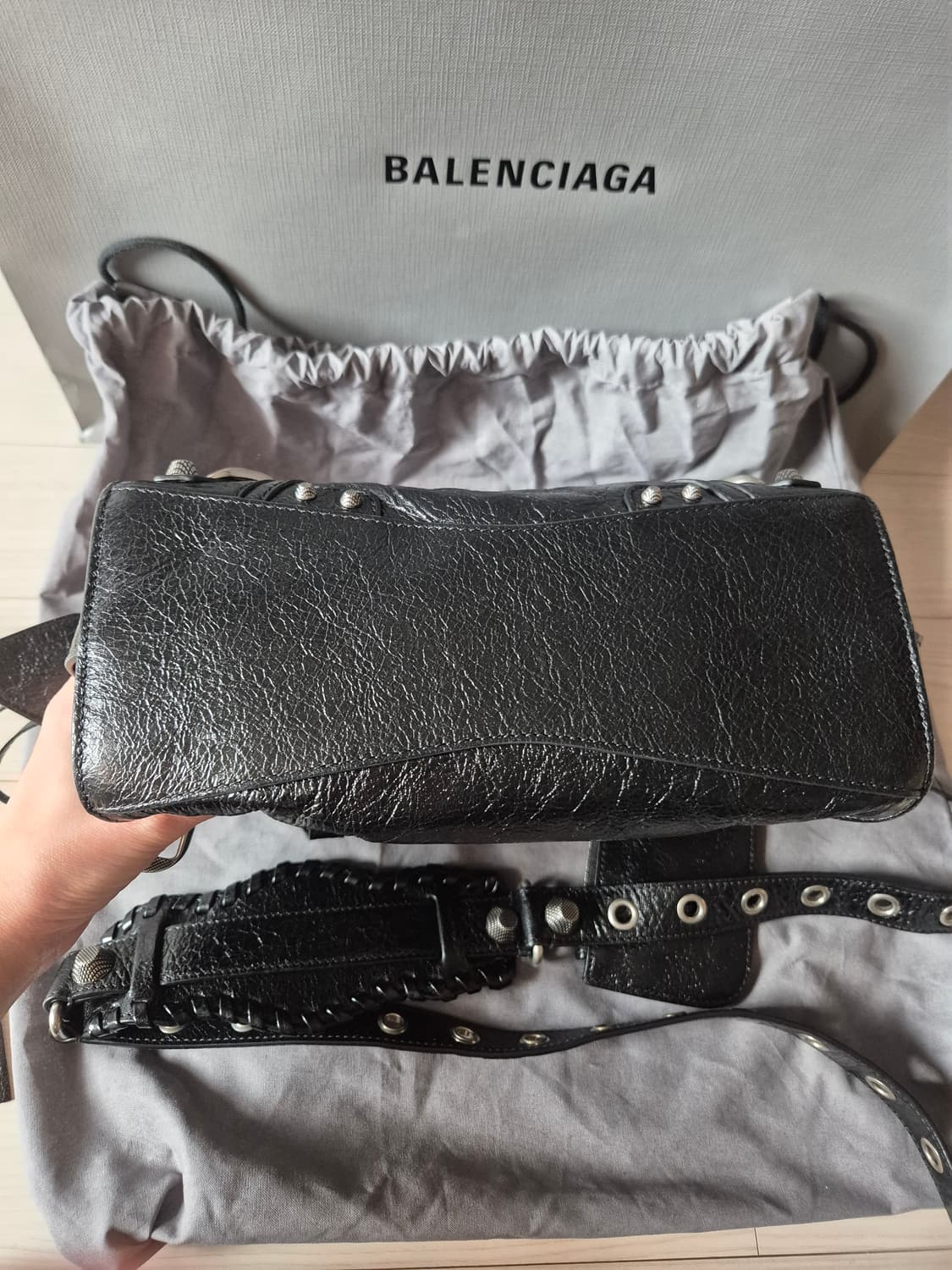 발렌시아가 네오카골 상품이미지2