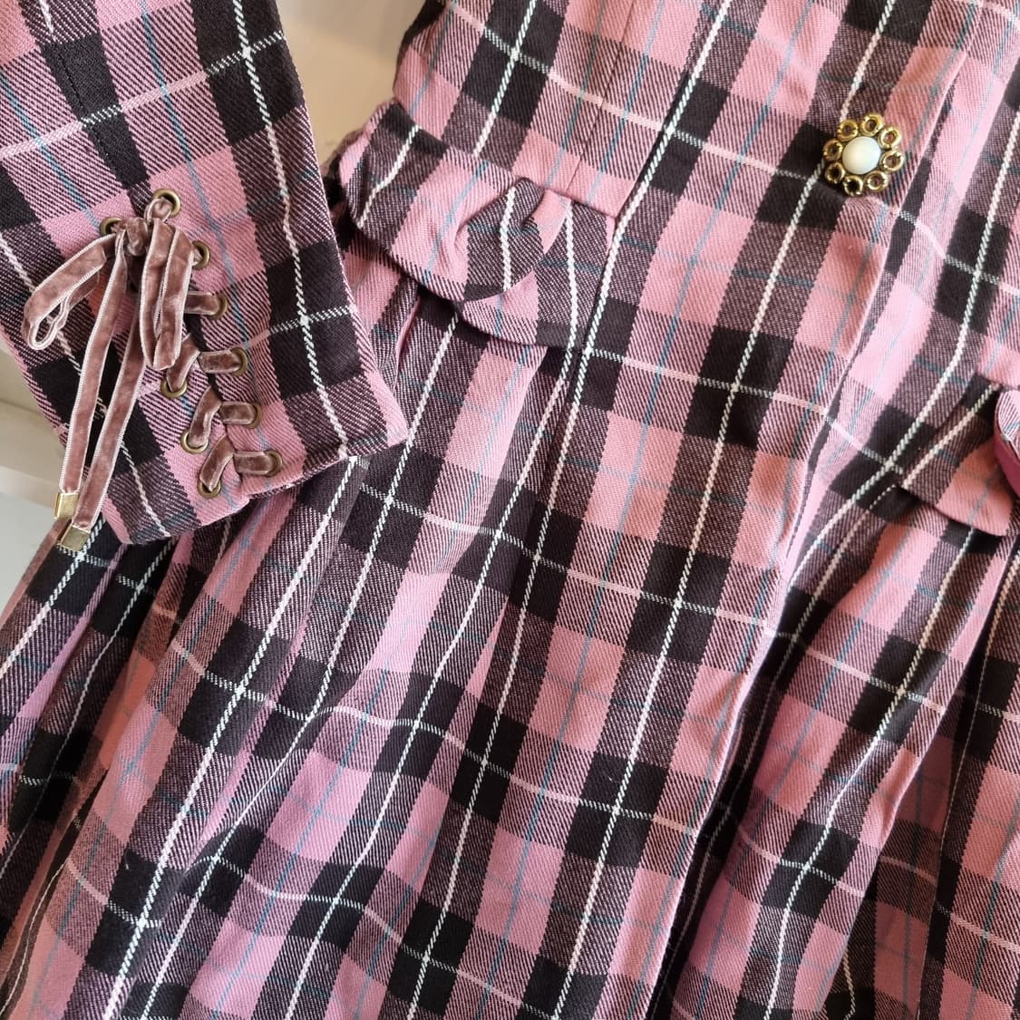 허니번치(Honey Bunch) 딸기초코 체크 빅카라 원피스형 코트 상품이미지4