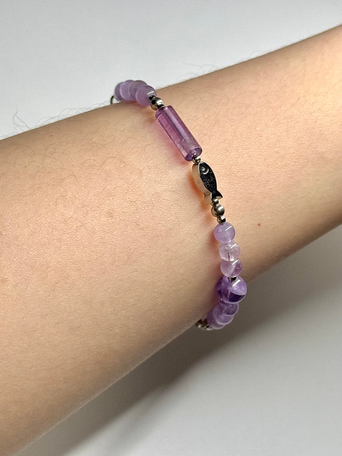 (핸드메이드) 천연석 자수정 물고기 체인 원석팔찌 상품이미지1