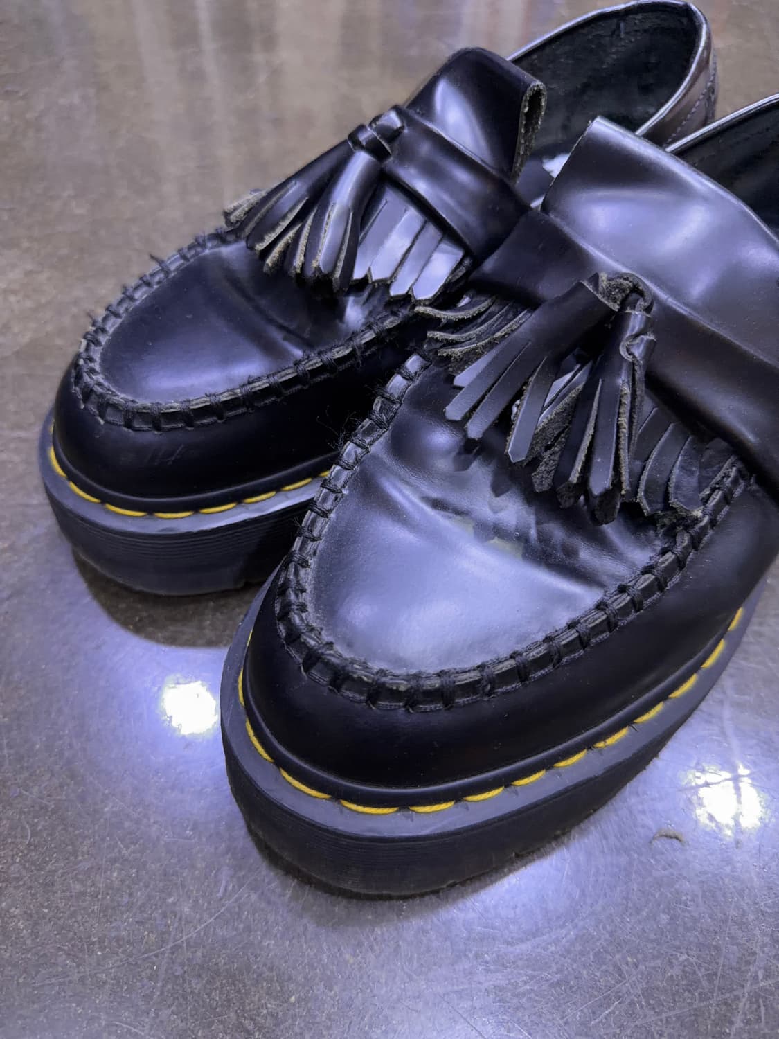 닥터마틴 아드리안 쿼드 태슬 로퍼 블랙 250 상품이미지3