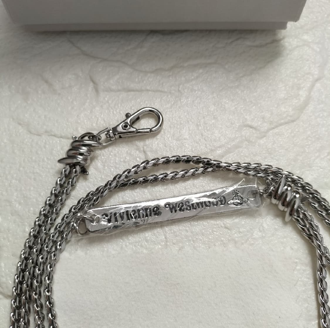 비비안웨스트우드 아카이브 레터링 orb 각인 레어이드 체인 초커 목걸이 상품이미지9