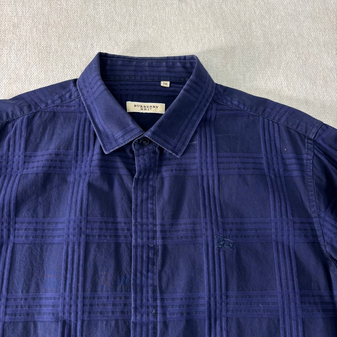 100 버버리 기마로고 체크 패턴 셔츠  상품이미지2