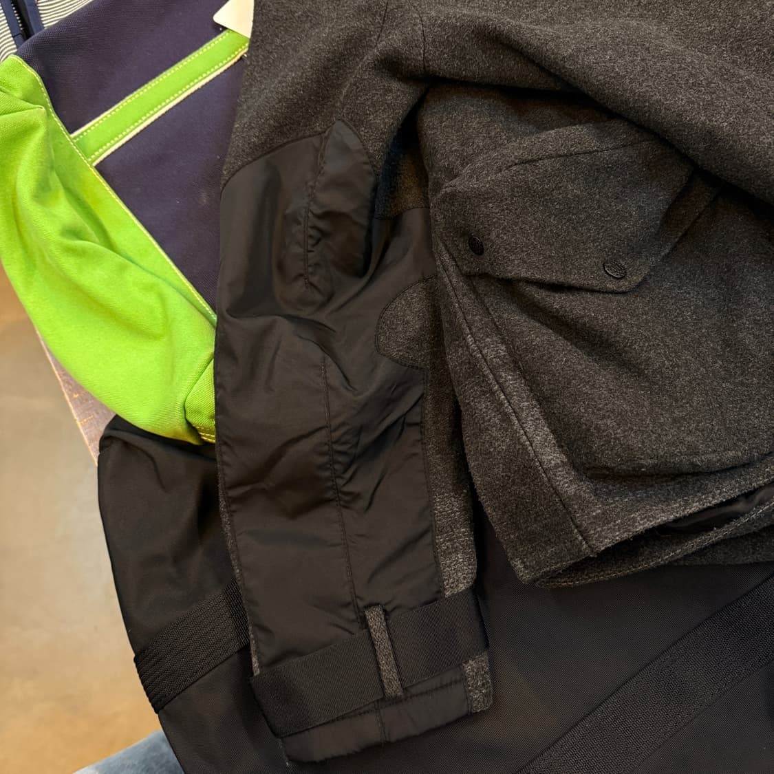 아르마니 익스체인지  울 베이스 사선지퍼 후드 자켓 숏코트 상품이미지6